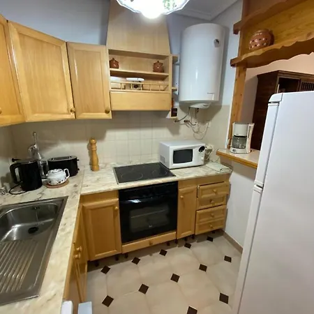 Orihuela Costa 2-Bedroom 1-Bath Renovated Vacation Rental On La Zenia Beach Exterior photo
