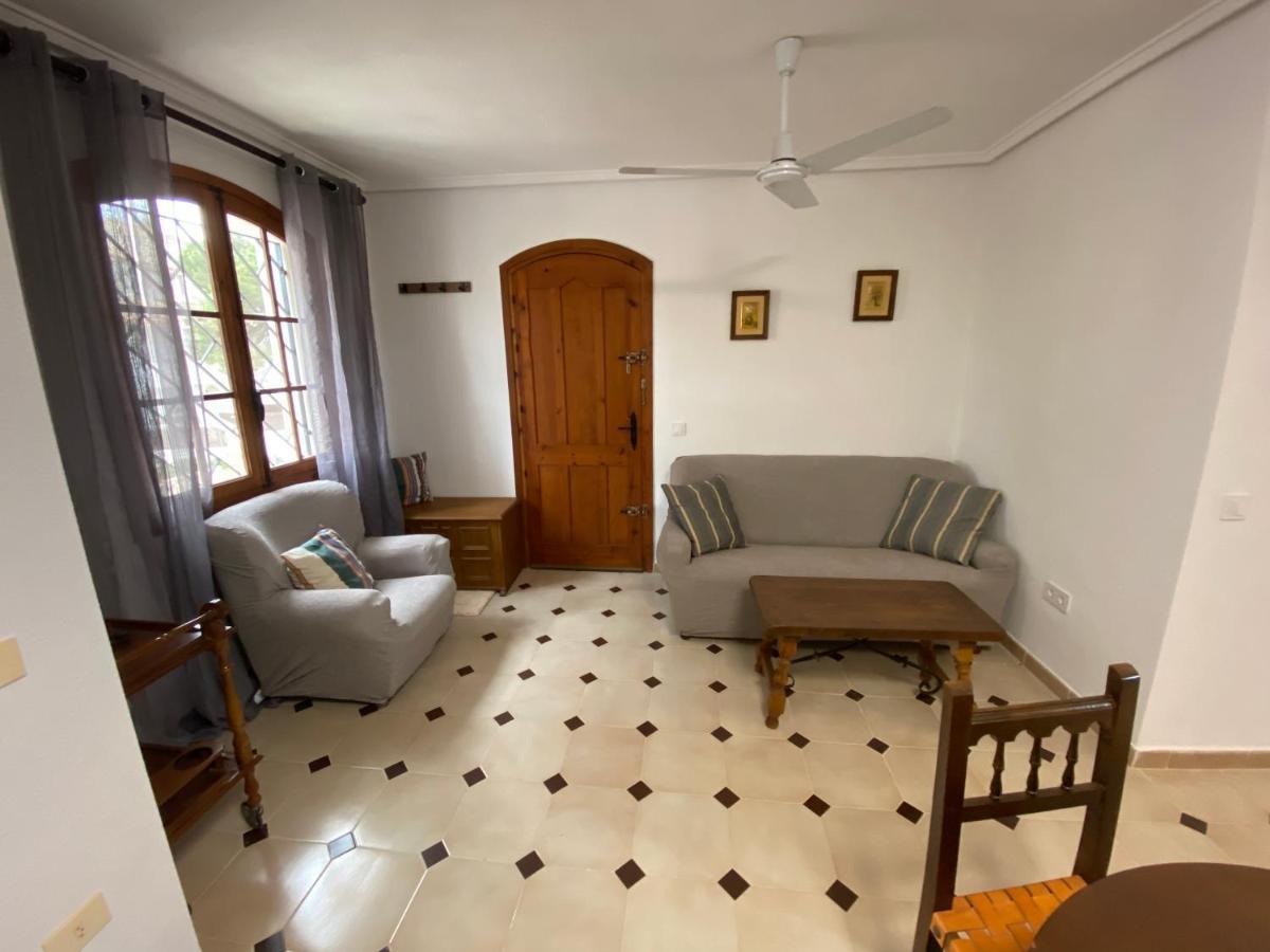 Costa 2-bedroom 1-bath Renovated Vacation On La Zenia * Orihuela