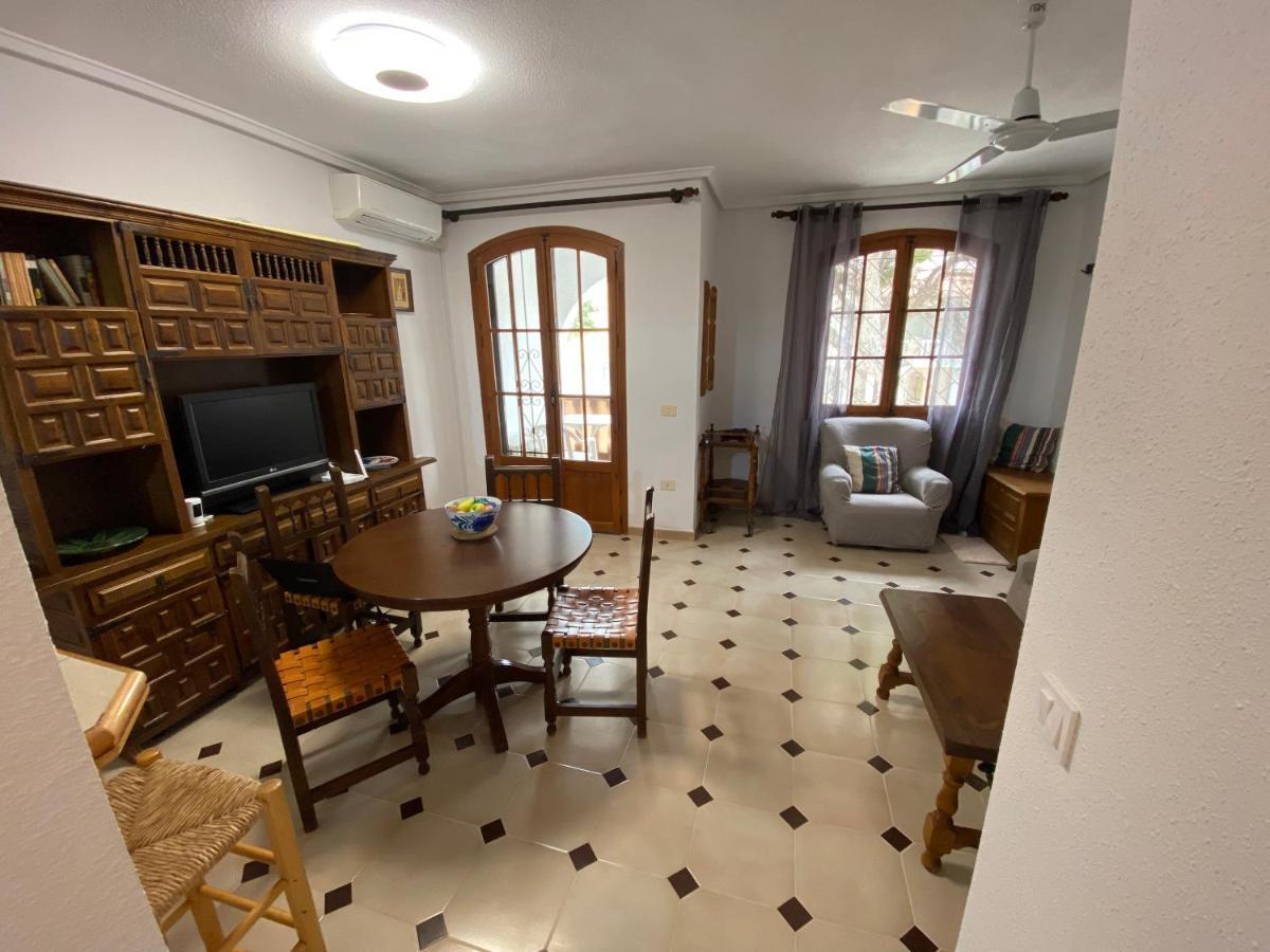 Appartement Costa 2-bedroom 1-bath Renovated Vacation On La Zenia *