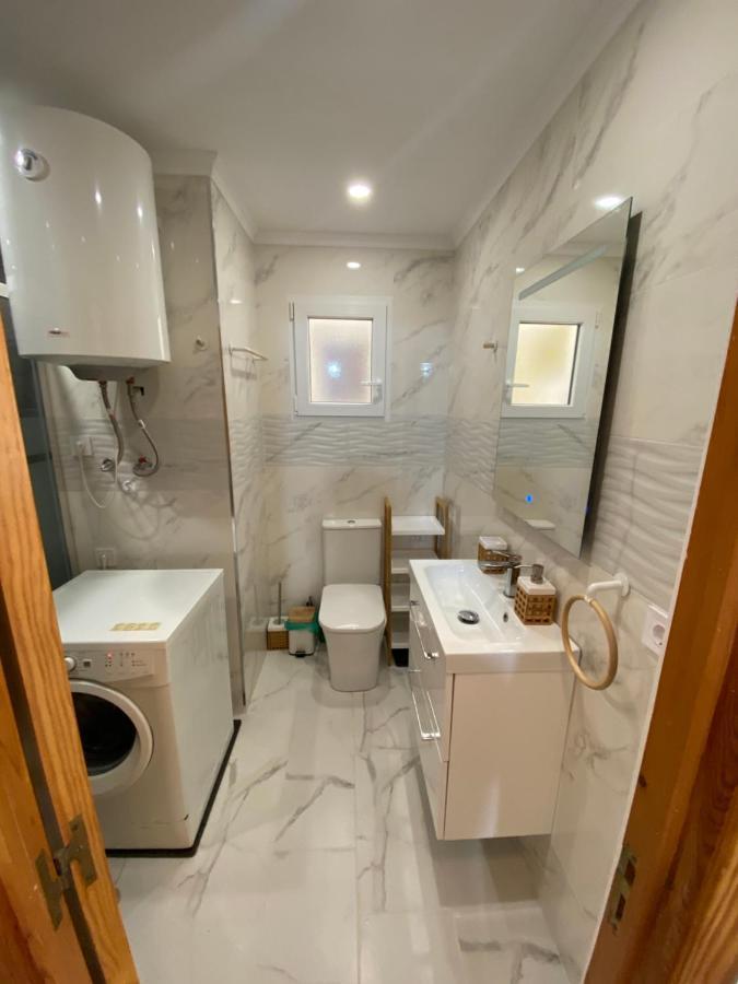 Costa 2-bedroom 1-bath Renovated Vacation On La Zenia Appartement *