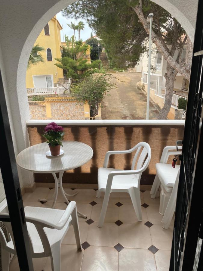 Costa 2-bedroom 1-bath Renovated Vacation On La Zenia Orihuela