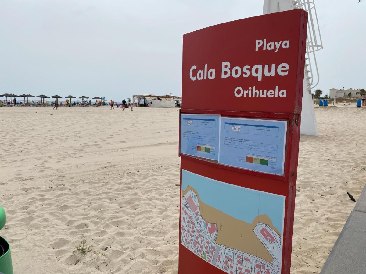 Costa 2-bedroom 1-bath Renovated Vacation On La Zenia Apartament Oriola